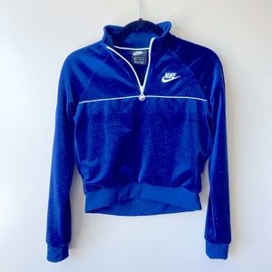 Nike Track Suit top. In xs